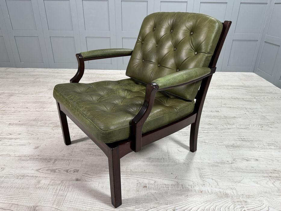 Винтидж скандинавско кресло Д1092