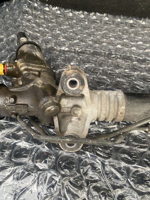 Оригинална кормилна рейка Subaru Impreza / Forester / Legacy