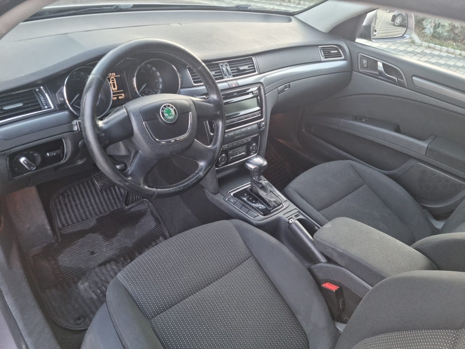 Skoda superb 2.0 diesel 2011  DSG