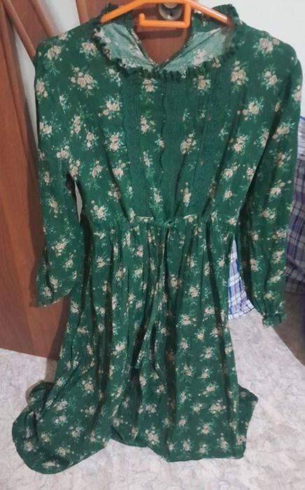 Продам платье разные