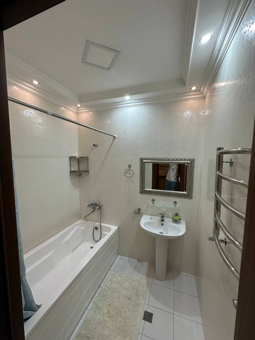 Сдается в аренду на Луначарском 7 сот. Долгосрочно