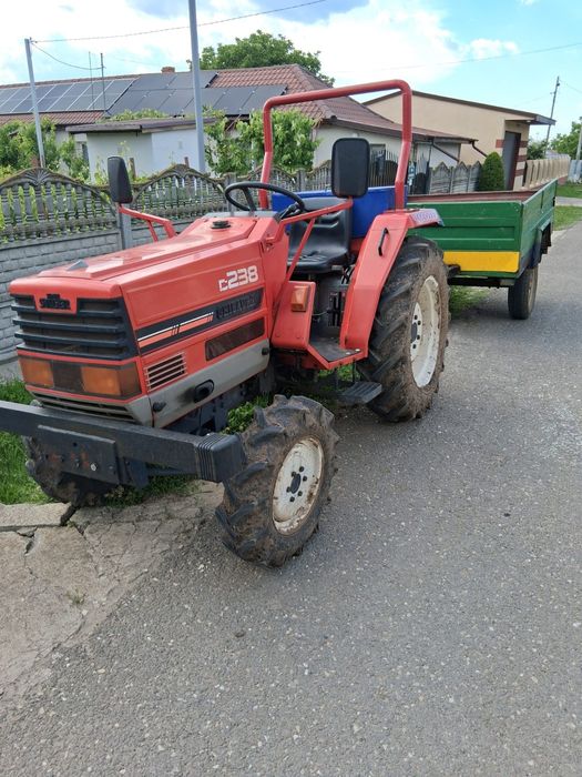 Tractor Shibaura D238 4x4 + remorcă | inversor | cauciucuri noi spate