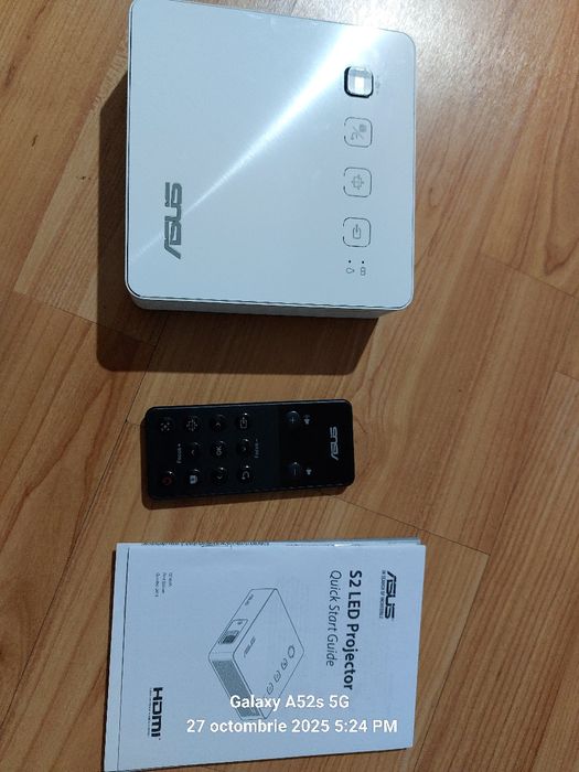 Proiector portabil ASUS ZenBeam