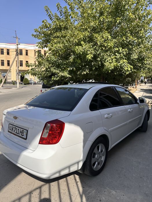 Moshina zur holata jentra