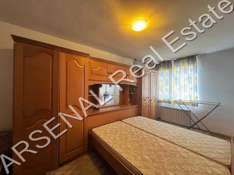 Дава се под наем Четиристаен апартамент в София, Дианабад - 142 кв.м за 698.19 € - Снимка #4