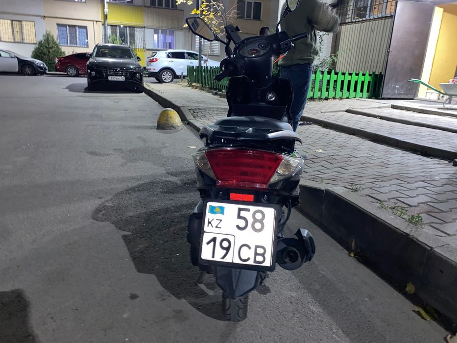 Мопед М8 QiXing срочно