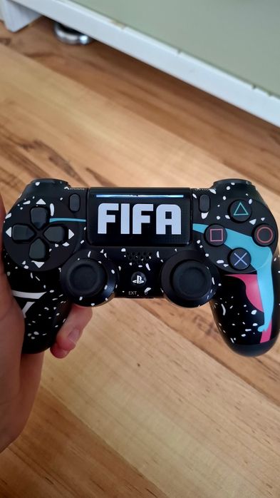 Геймад джостик Dualshok4