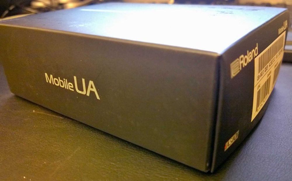 USB аудио интерфейс  Roland Mobile UA / UA-M10