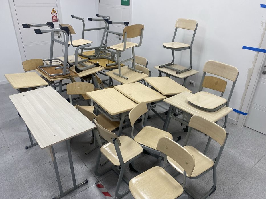 Продам парты и стуля