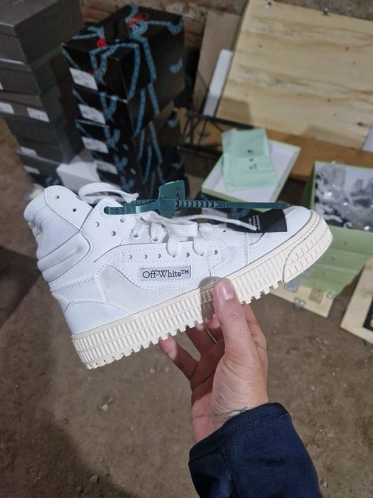 Off white court 3.0 alb negru marimi 36,37,38,39,40
