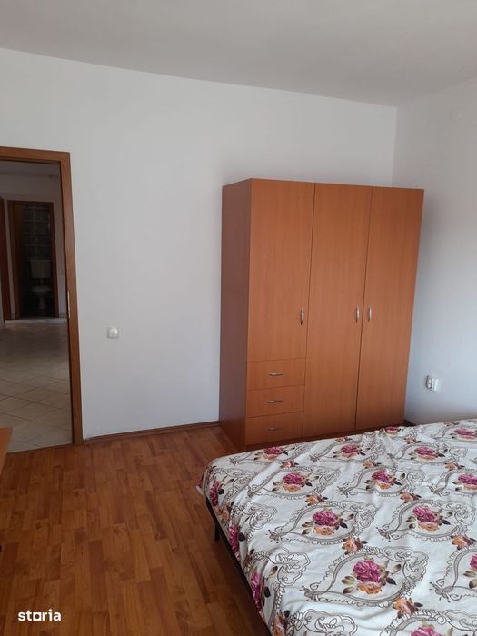Apartament 3 camere in Europa, cu Garaj indiv. zona benzinariei Mol