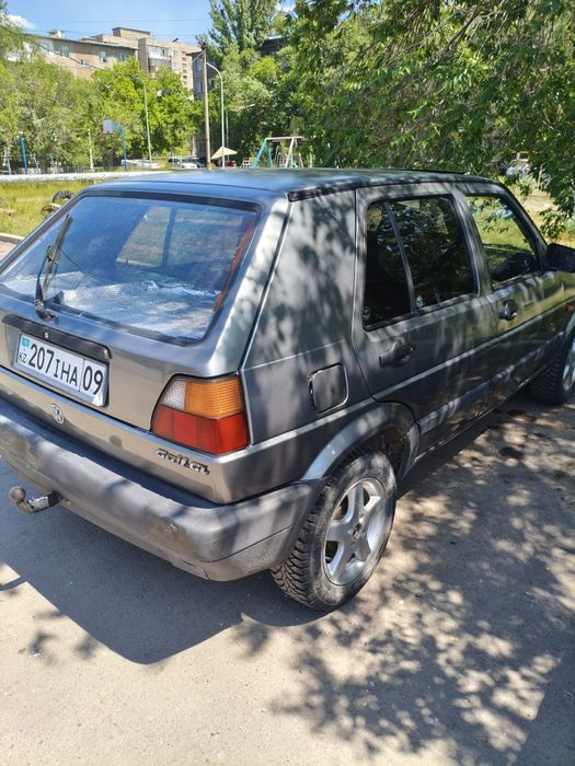 Фольксваген Гольф 2