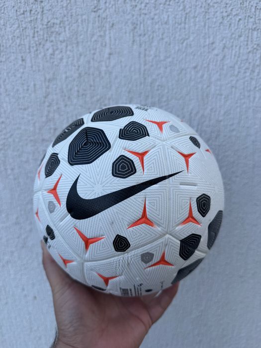 Minge Nike LaLiga – Nouă