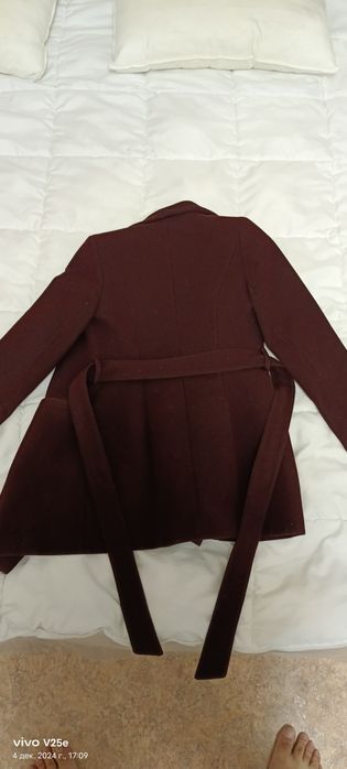 Продам пальто женское