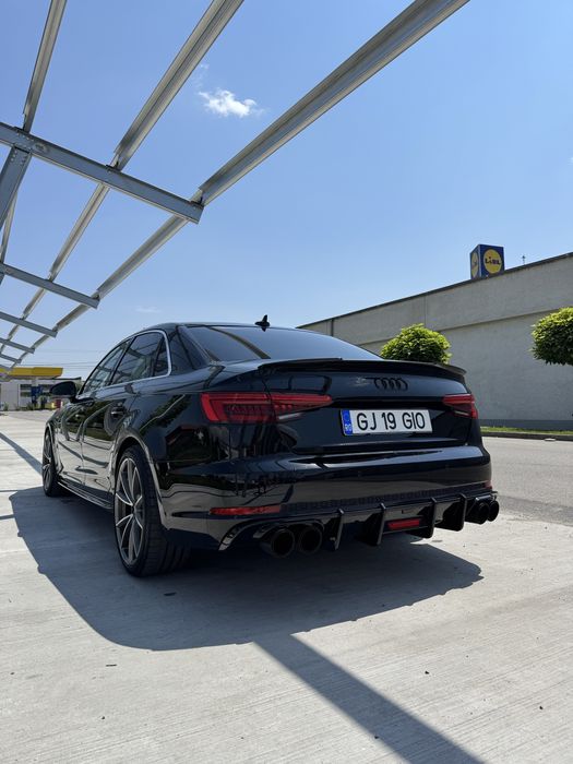 Audi A4 B9 S Line