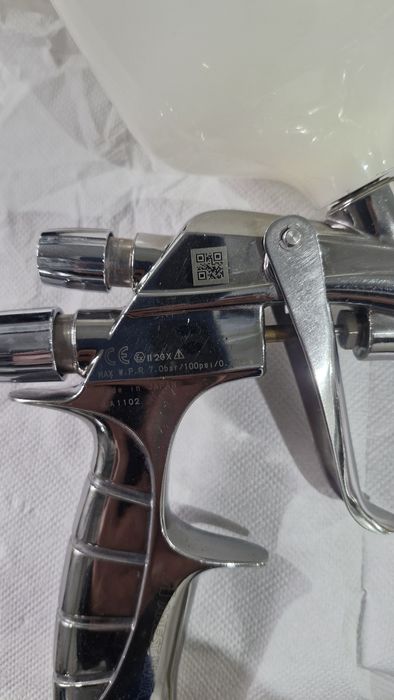 Pistoale vopsit profesionale iwata, pininfarina