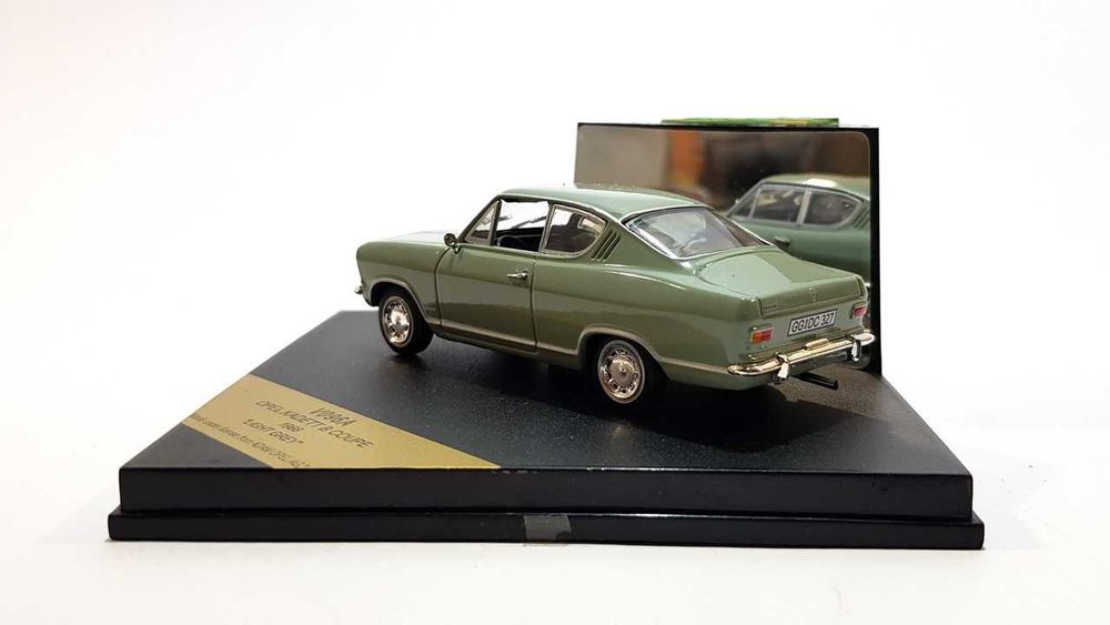 OPEL   Kadett - B   Coupe    1966    -   VITESSE