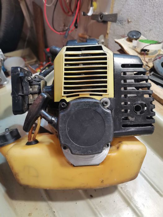 Мотопед двигател 40 куб. 2Т