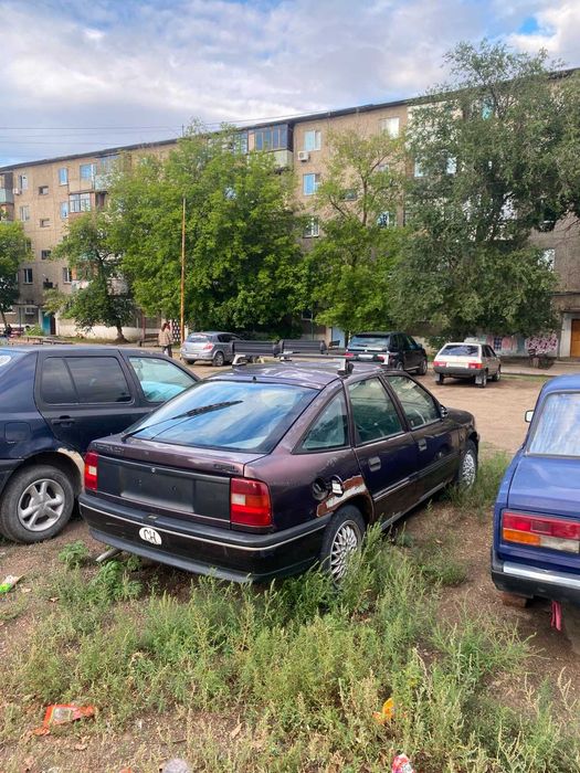 Opel Vectra, 1994