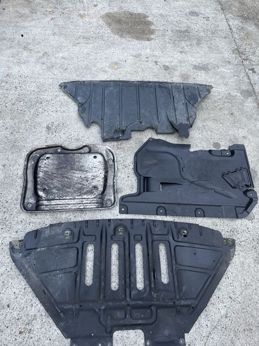 Кора под двигател БМВ Х1, е84 хдрайв (kora bmw x1, e84 xdrive)