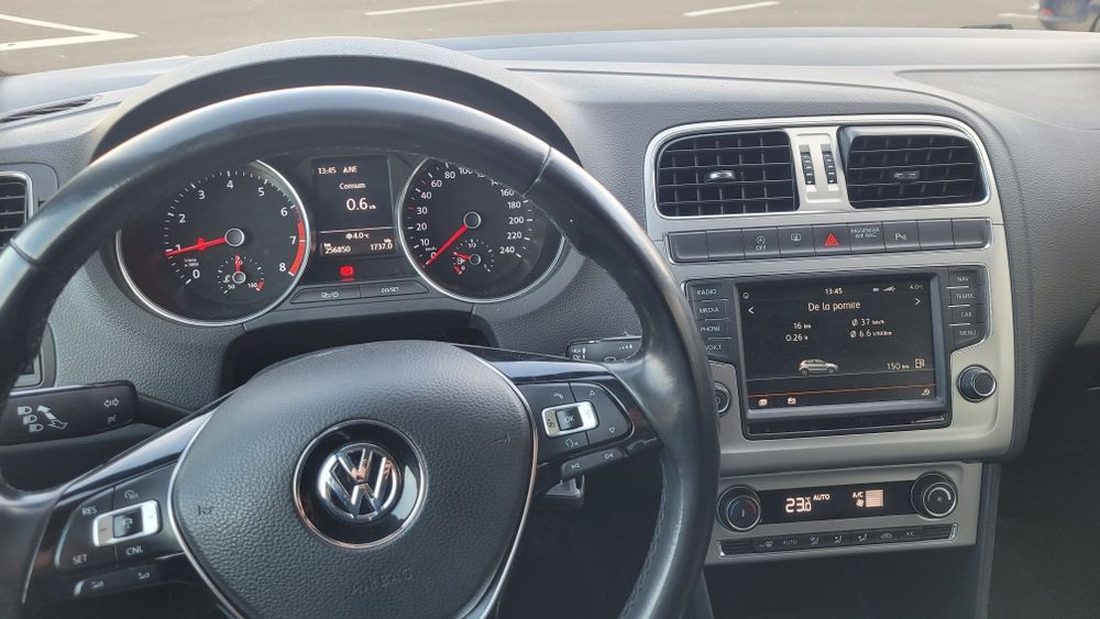 Volkswagen Polo, Euro 6, 95 CP, 2015, RAR efectuat, Optiuni