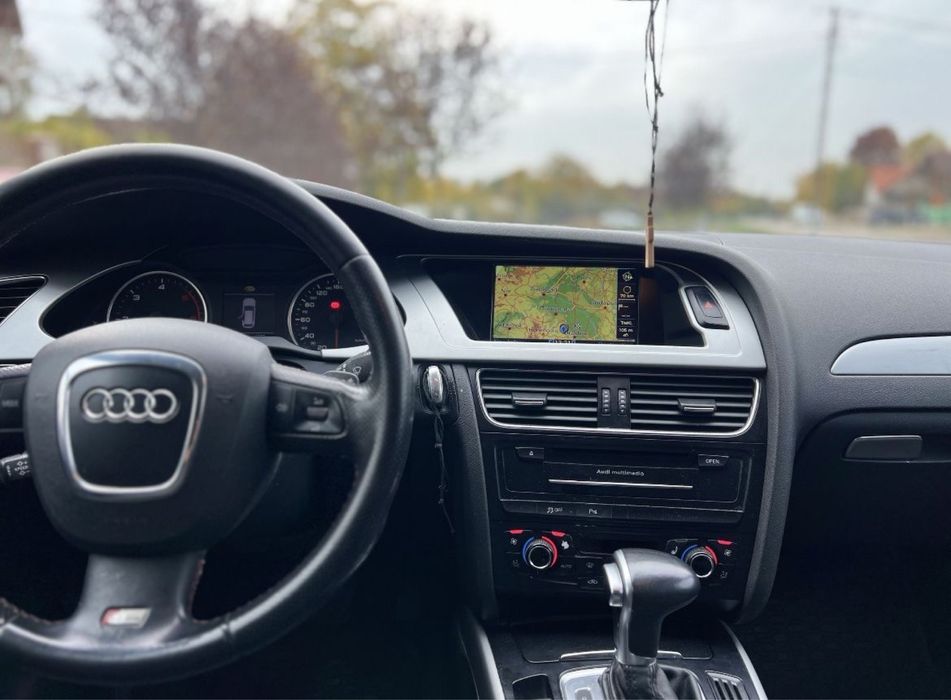 Audi A 4 2011 V6