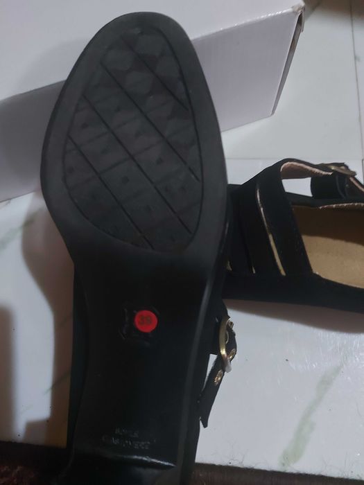 Черни велурени дамски обувки- Италия