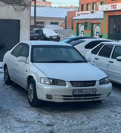 Toyota Camry Gracia