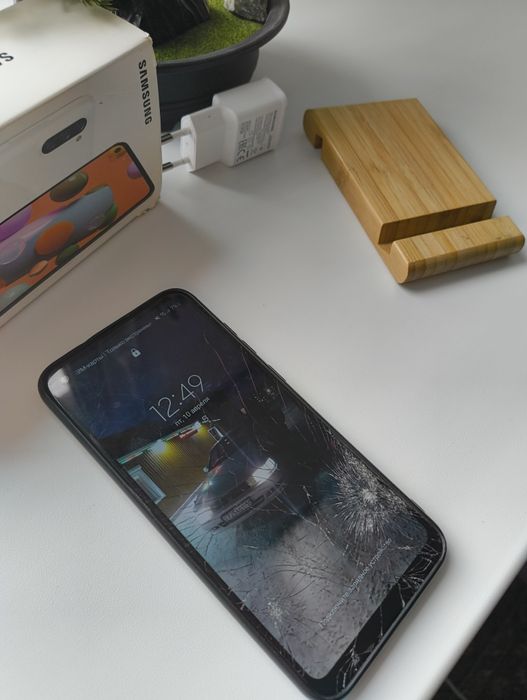 Самсунг galaxy А11