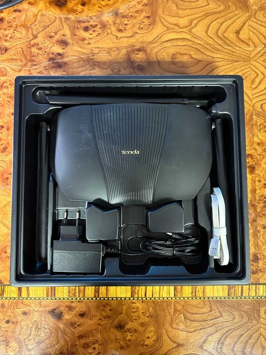 Tenda RX9 Pro AX3000 Wi-Fi 6 - Upgrade serios pentru Wi-Fi-ul casei