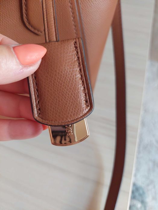 Дамска чанта Michael Kors