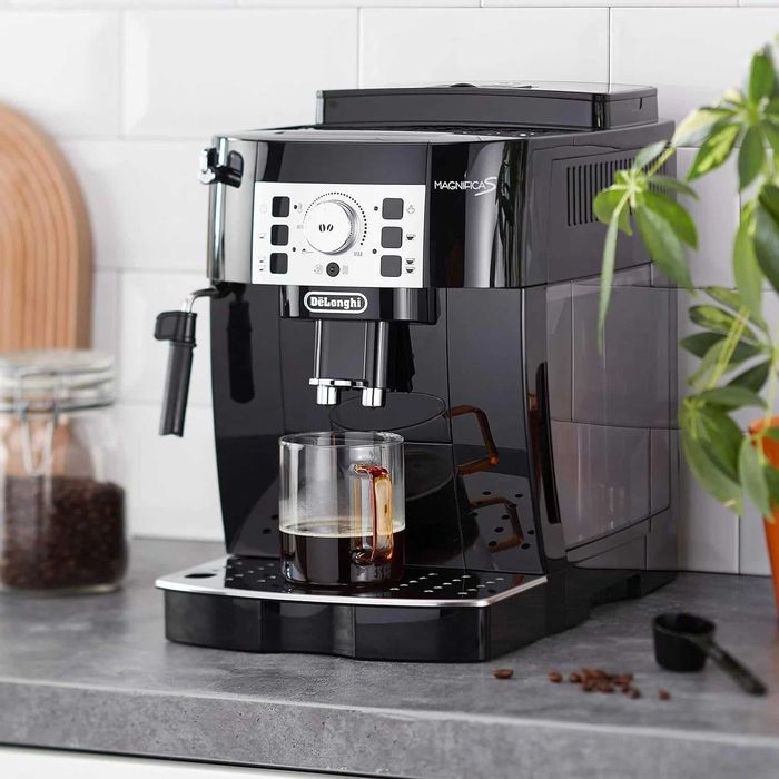 Espressor Automat DeLonghi Magnifica S ECAM22.110.B Aparat cu Cafea Boabe
