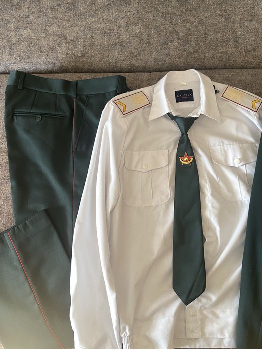 Парадная форма Вооруженных Сил РК