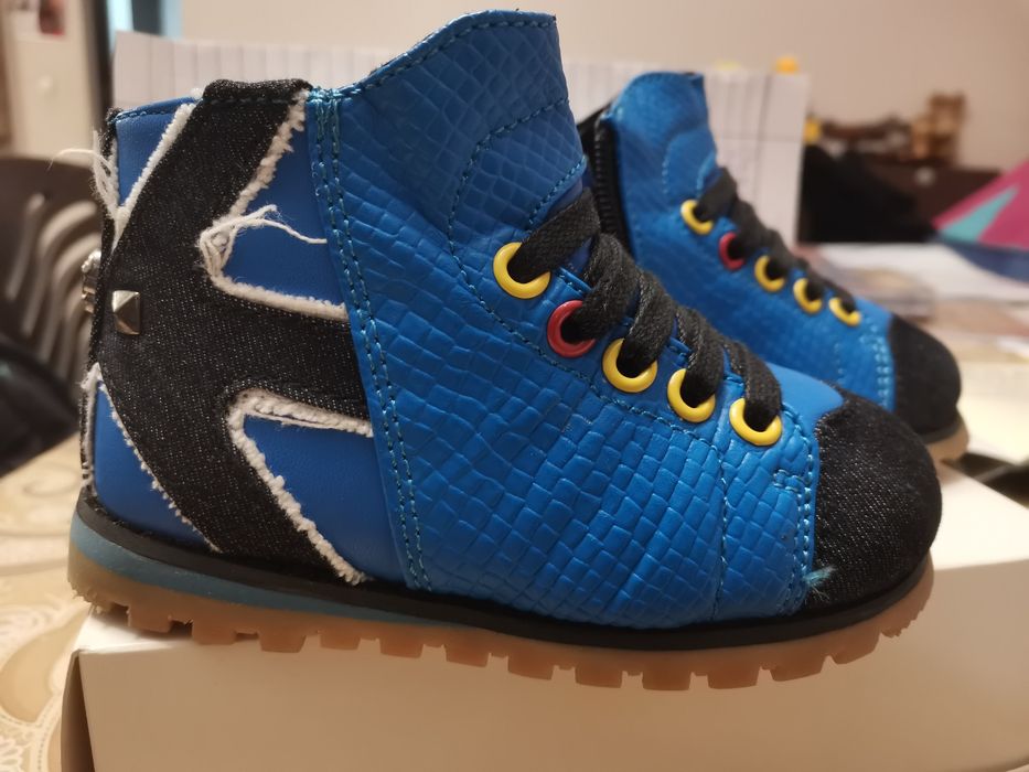 Готини детски боти, високи обувки