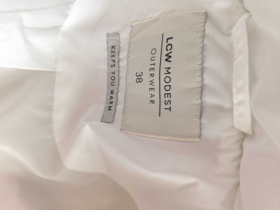 Продам женскую куртку плащ