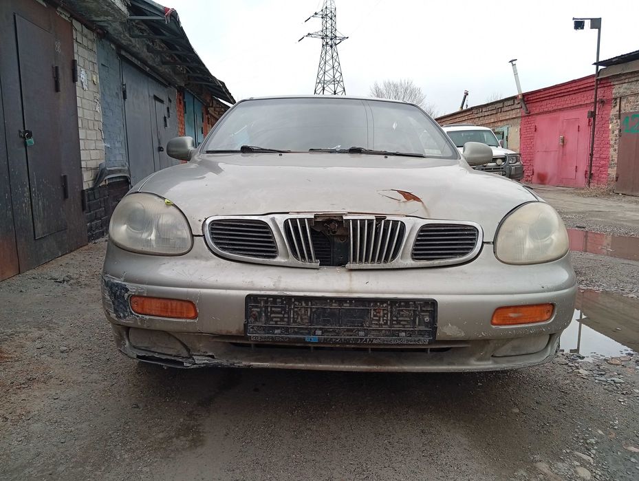 В разборе Daewoo Leganza 1997 C18SED