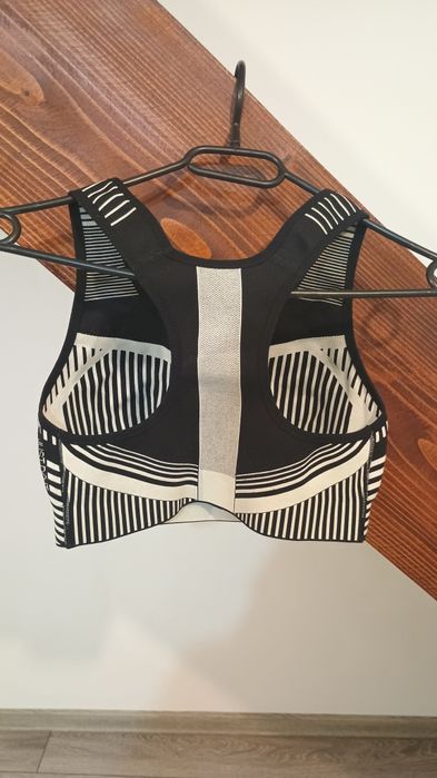 Bustiera sport Nike -M