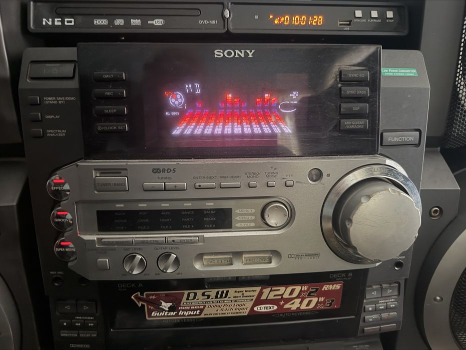Продавам Sony LBT-LX9AV