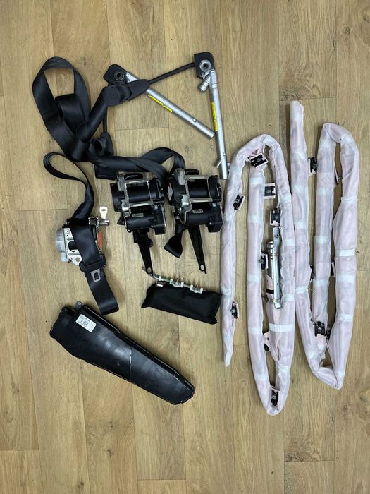 Wolksvagen Passat 2025 - airbag cortina stanga dreapta - set centuri