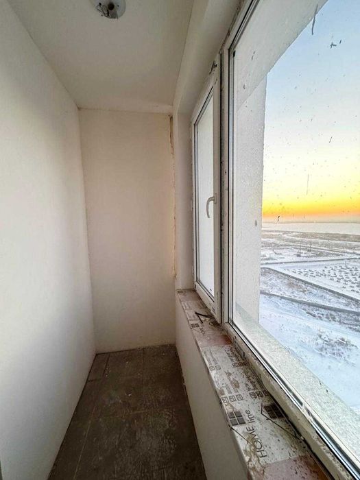 1-к Левый берег продам.