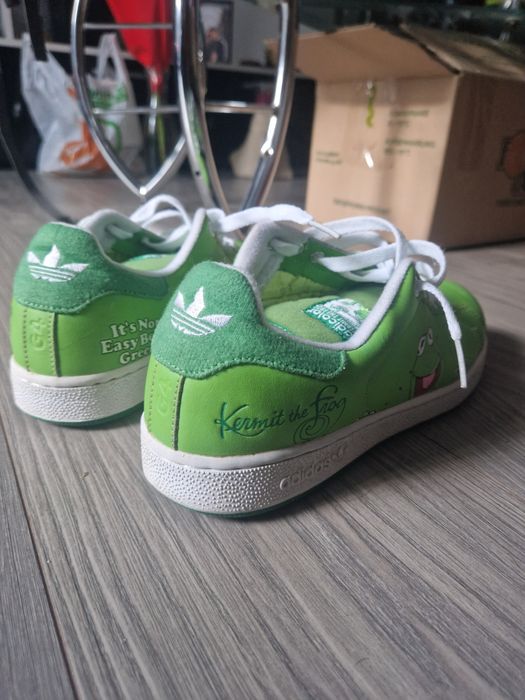 Adidas superstar Frog edition