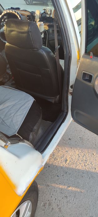 Нексия 1.  1,5 донс мотор килиш керак