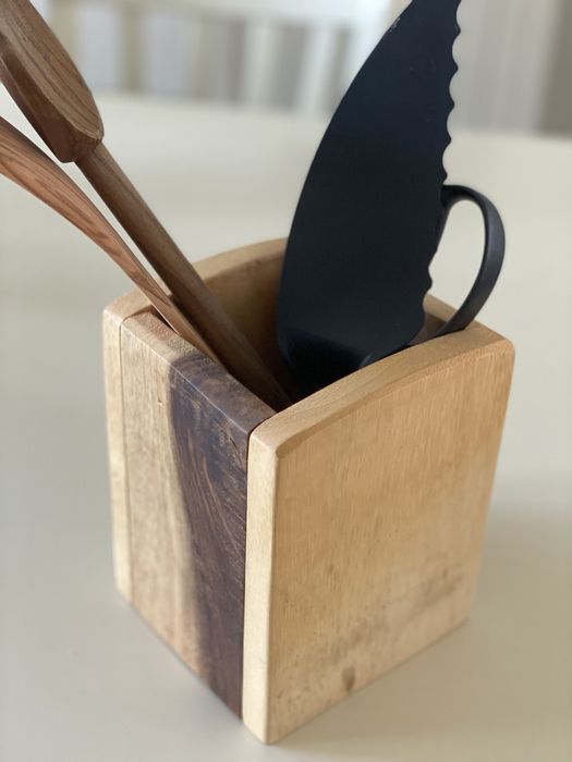 Два броя органайзери от дърво T&G