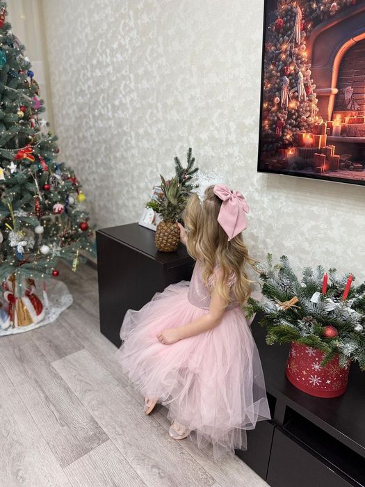 Платье на девочку размер 116