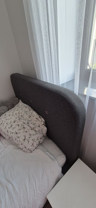 Pat, 2 bucati cu somiere si saltele.stare foarte bun, luate acum un an