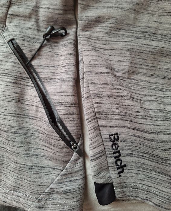 Суйтчър  Bench, unisex