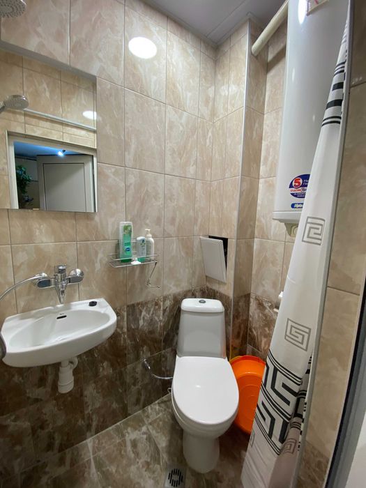 Продава се Тристаен апартамент в Русе, Център - 80 кв.м за 1925 €/кв.м - Снимка #13