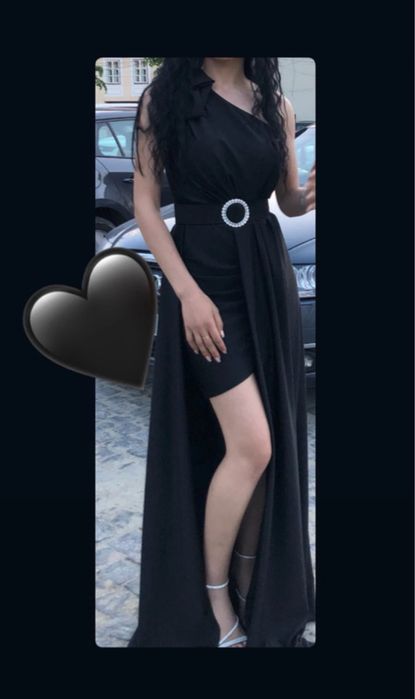 Rochiță lungă purtată o singură dată