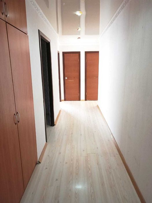 продам 3 комнатную квартиру