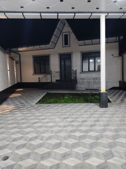 Срочно!!!Дом Чортак 1,8 4 комнат 82000&